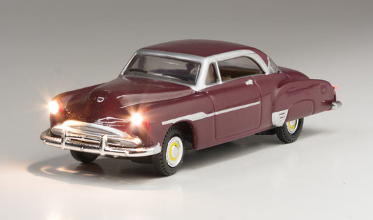 Woodland Scenics 5601 HO Scale Just Plug Plug Lighted Vehicle maroon