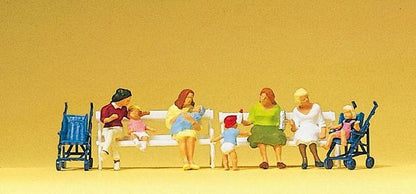 Preiser 10522 HO Scale Pedestrians Seated Women, Carriages, Benches