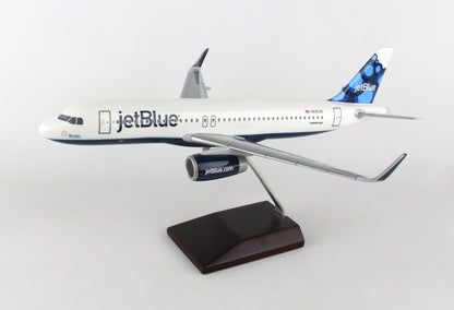 Executive Series Models G52010E Jetblue A320 1/100 Blueberries