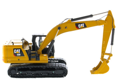 Diecast Masters 85569 1/50 Caterpillar 320 Excavator
