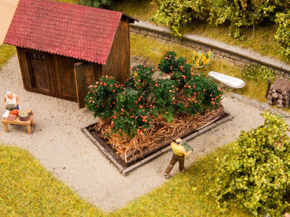 Noch 13215 HO Scale Garden Plot Deco Mini, 6 Tomato Plants
