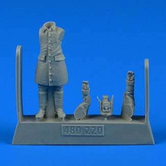 Aerobonus 480220 1/48 WWI Royal Flying Corps Pilot w/Map