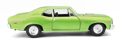 Maisto 31262MGR 1/24 1970 Chevrolet Nova, Metallic Lime Green