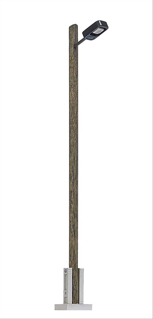 Busch 4159 HO Scale Wood-Mast Streetlight w/White LED