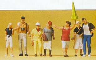 Preiser 10455 HO Scale Spectators Guide w/Tourists