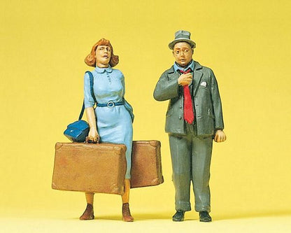 Preiser 45118 G Scale Travellers Standing
