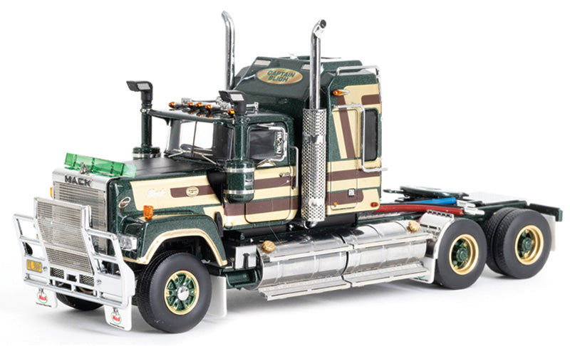 Drake Z88010 1/50 Captain Bligh Mack Bicentennial Superliner