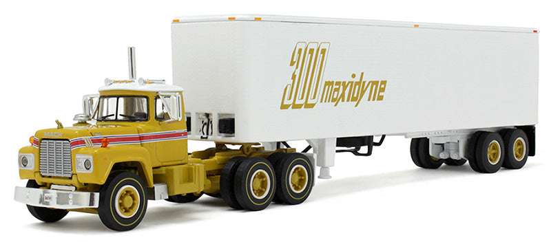 DCP 60-2022 1/64 Mack R-Model Day Cab Diecast