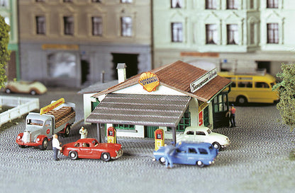 Faller 232542 N Scale 1950s Filling Station Model Kit