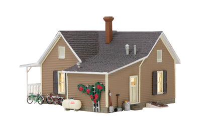 Woodland Scenics BR4926 N Scale Granny's House