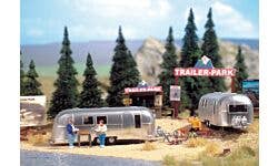 Walthers SceneMaster 949-2902 HO Camp Site with Two Trailers Kit