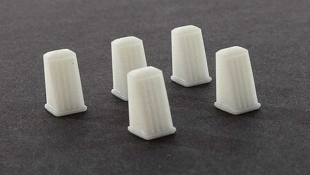 All Scale Miniatures 870971 HO Scale Oil Can Display -- Unpainted pkg(5)