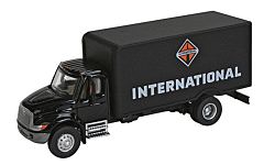 Walthers SceneMaster 949-11292 HO Intl 4900 Single-Axle Box Van Black