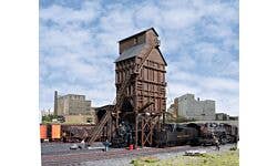 Walthers Cornerstone 933-2922 HO Wood Coaling Tower Kit