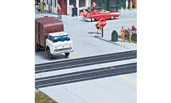 Walthers Cornerstone 933-3137 HO Rubber Mat Grade Crossing Kit