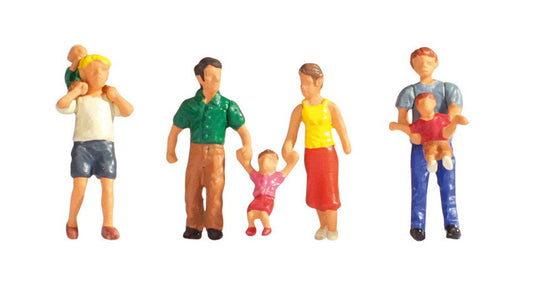 Noch 15592 HO Scale Parents & Children Set #2, 7 Figures
