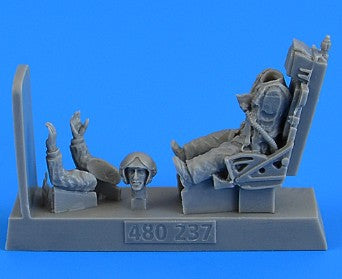 Aerobonus 480237 1/48 Soviet MiG19 Farmer Fighter Pilot w/Ejection Seat for TSM/