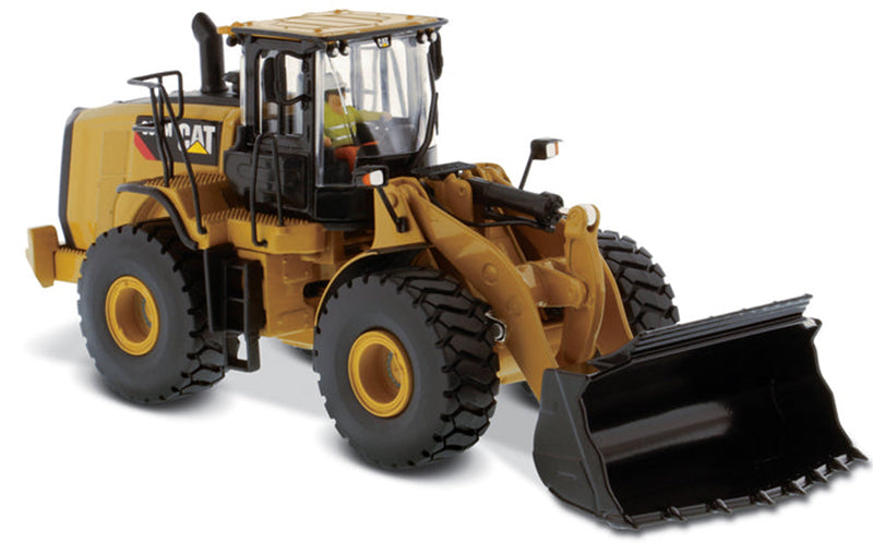 Diecast Masters 85928C 1/50 Caterpillar 966M Wheel Loader
