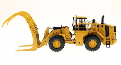 Diecast Masters 85917 1/50 Cat 988K Wheel Loader, Log Grapple