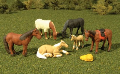 Bachmann 33119 HO Scenescapes Horses (6)