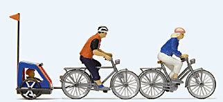 Preiser 10638 HO Scale Family on Bicycle Trip 2 Riders w/Bikes & Baby