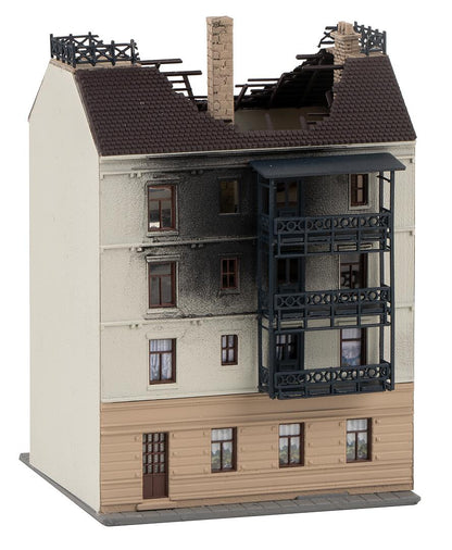 Faller 232326 N Scale Dwelling House on Fire Model Kit