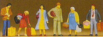 Preiser 10114 HO Scale Passengers Waiting