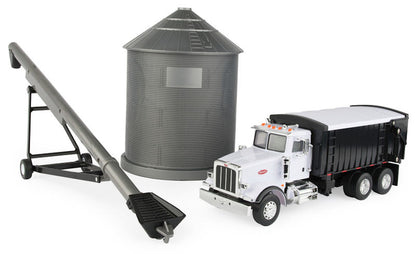 Ertl 46501 1/32 Harvesting Playset with Peterbilt 367 Truck