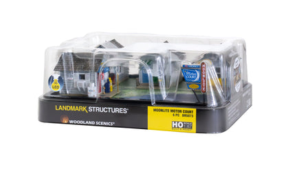 Woodland Scenics BR5073 All Scale HO-Scale Moonlite Motor Court
