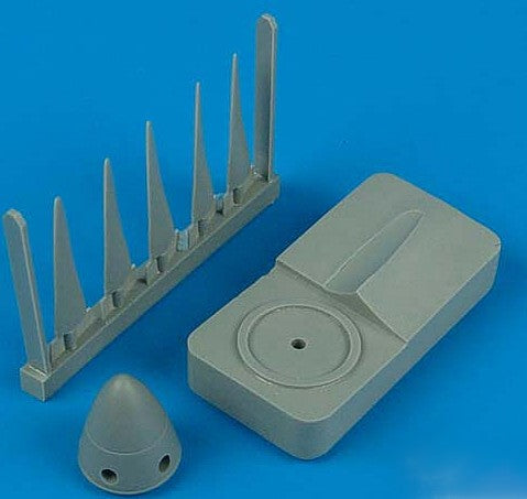 Quickboost 72164 1/72 Spitfire Mk XIV Propeller w/Jig Tool for ACY