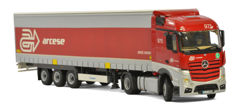 WSI 01-2512 1/50 Scale Arcese - Mercedes-Benz Actros MP4 Stream Space Tractor