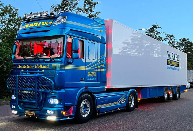 WSI 01-4061 1/50 Scale W. Pape Transport - DAF XF 105 Super