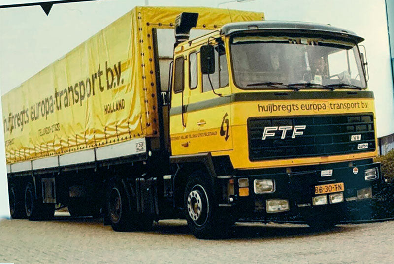 WSI 01-4065 1/50 Scale Huijbregts Europe-Transport B.V. - FTF FD Series 4x2
