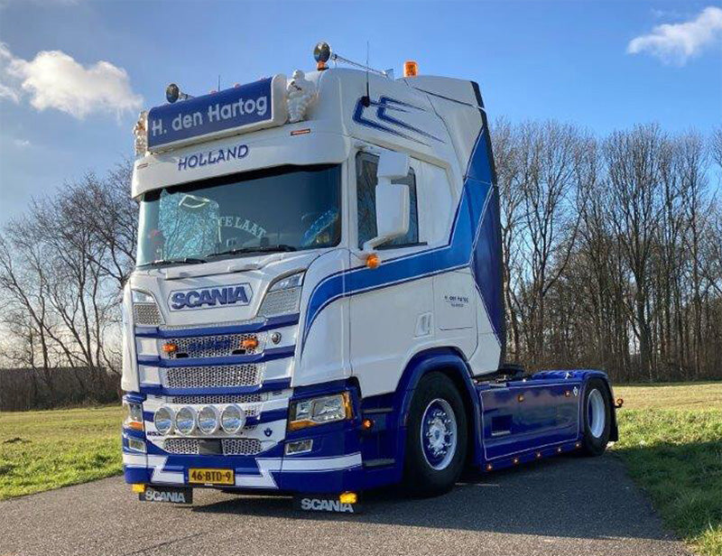 WSI 01-4129 1/50 Scale H. den Hartog - Scania R Highline CR20H