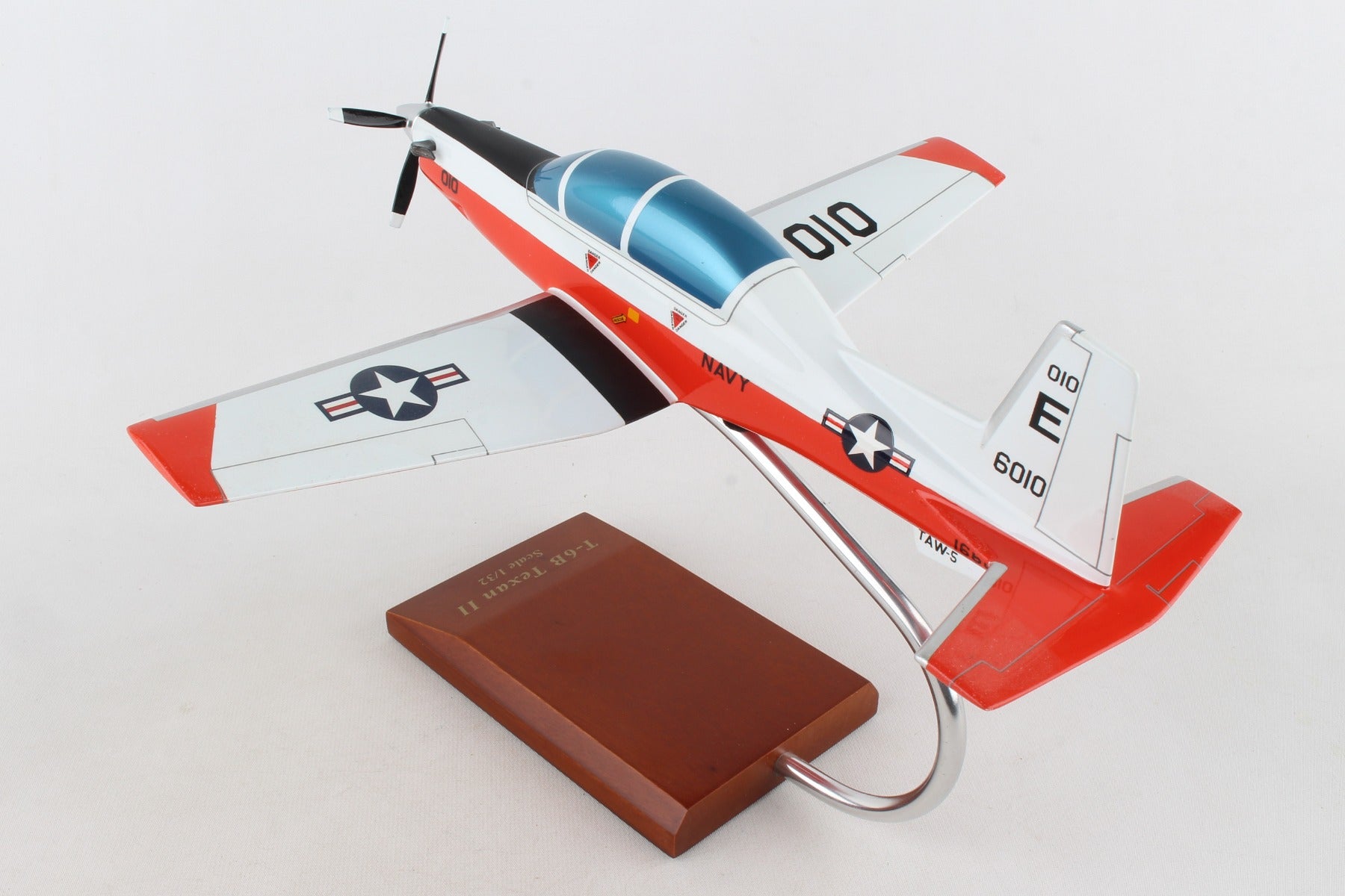 Executive Series B32032 Exec Ser T-6A Texan Ii Usn 1/32 Orange (At06Notr)