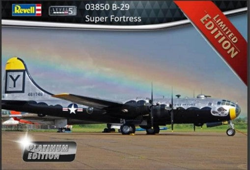 Revell 3850 1/48 B29 Superfortress Aircraft Platinum Edition