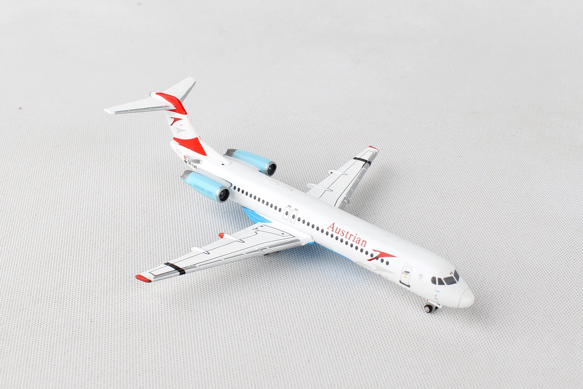 Gemini Jets 1/400 GJ1740 Gemini Austrian F-100 1/400 Goodbye Fokker Reg#Oe-Lve