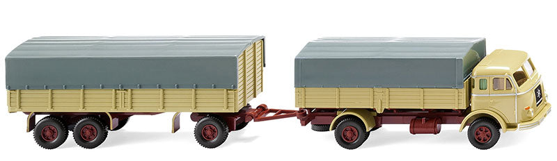 Wiking 041702 1/87 Scale Henschel Flatbed Road Train
