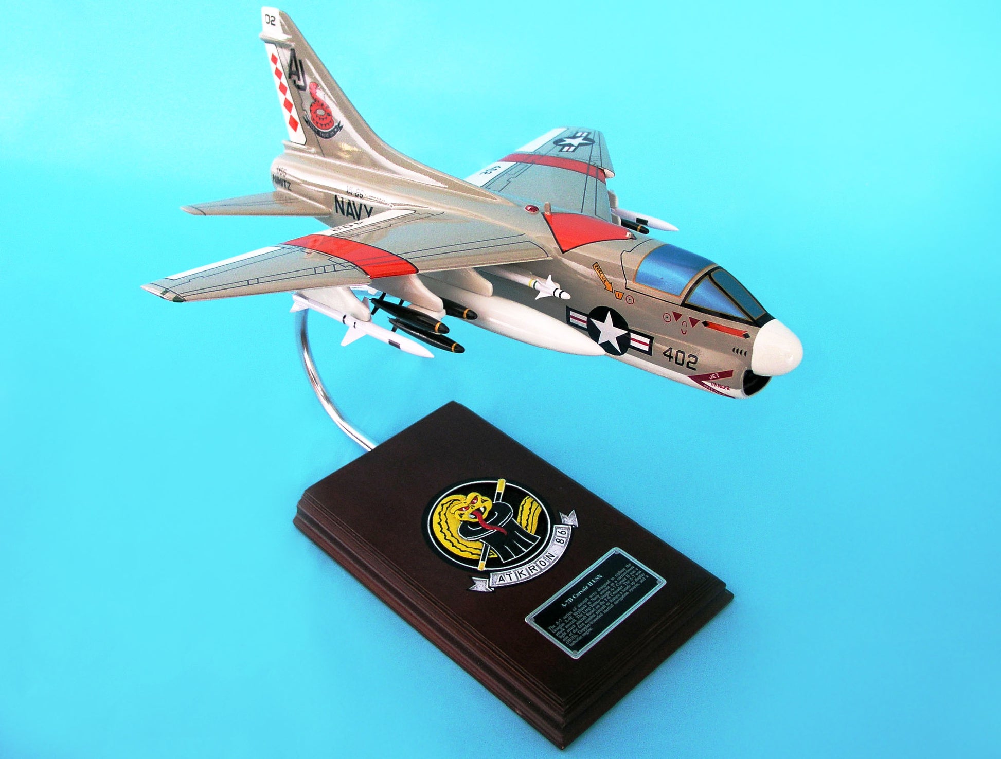 Executive Series ESSN010 Exec Ser A-7B Corsair Ii Navy 1/40 (Ca07Nte)
