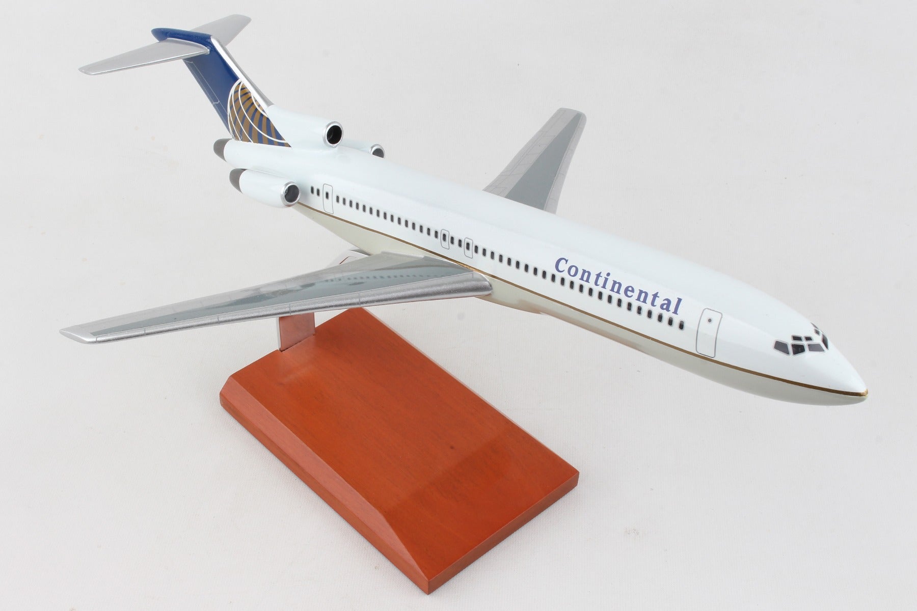 Executive Series G6810 Exec Ser Continental 727-200 1/100 (Kb727Catr)
