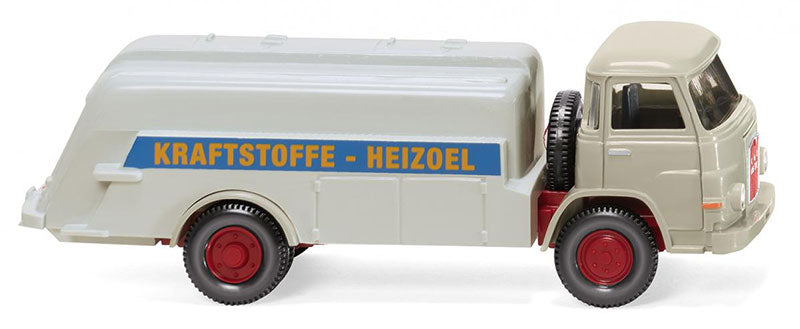 Wiking 078102 1/87 Scale Kraftstoffe Heizoel - MAN Oil Tanker Truck high