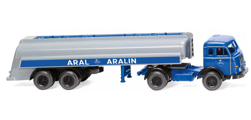 Wiking 088247 1/87 Scale Aral - Henschel Semi Truck