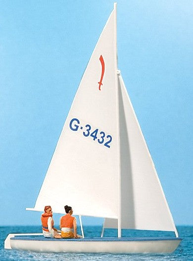 Preiser 10676 HO Sailboat G3432 w/2 Figures Sitting