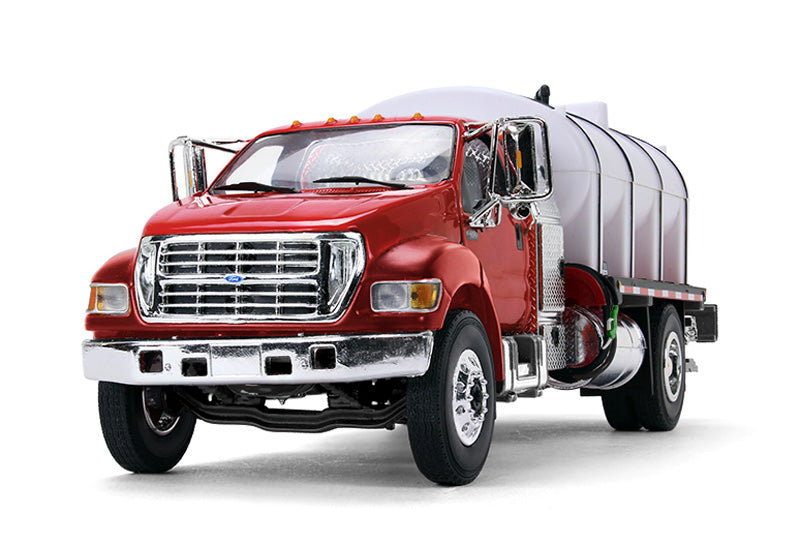 First Gear 10-4152 1/34 Scale Ford F-650 Water Tank Truck