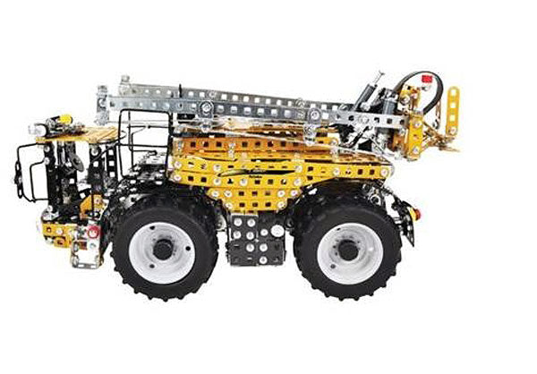 Tronico 10078 1/16 Scale Challenger RoGator645B Sprayer - Metal Construction Kit Profi
