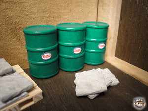 Alpine Railworks 1011F G Scale Oil Barrels (Green, Esso Labels) (3)