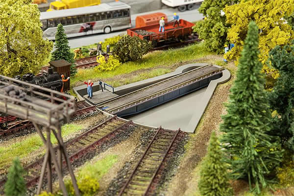 Faller 120275 HO Scale Segment Turntable w/Servo Motor -- Kit - 6-15/16 x 5-3/4 x 11/16" 17.6 x 14.6 x 1.8cm