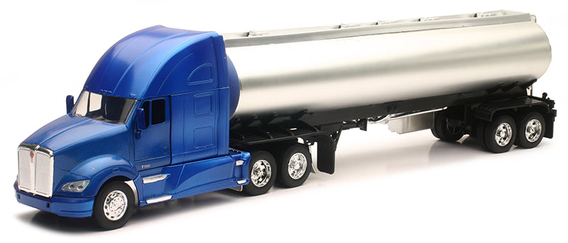 New-Ray 12223E 1/32 Scale Kenworth T700 Tractor
