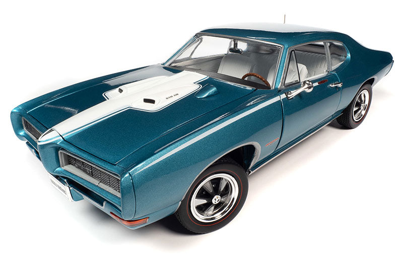 American Muscle 1277 1/18 Scale 1968 Pontiac GTO Hardtop