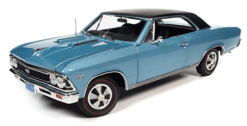 American Muscle 1282 1/18 Scale 1966 Chevrolet Chevelle SS 396 Hardtop